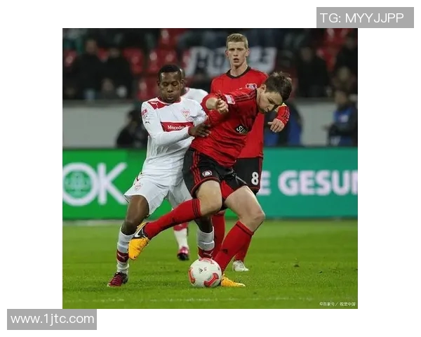 斯图加特客场失利降级危机加深,保级压力山大 斯图加特客场失利降级危机加深,保级压力山大